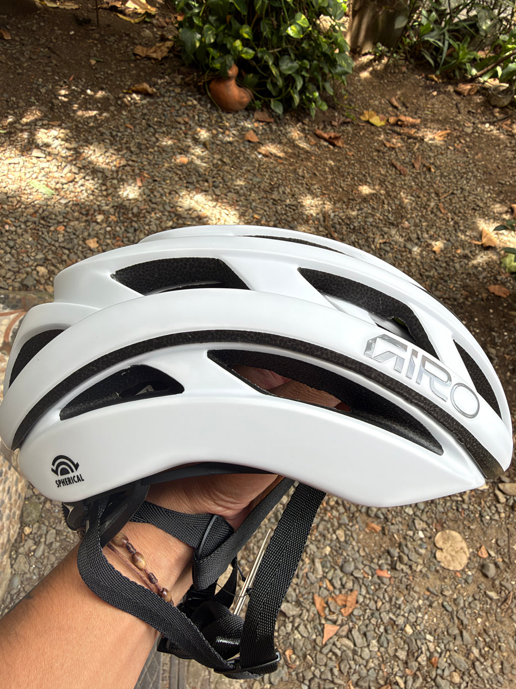Casco Giro Helios Spherical MIPS - Matte White
